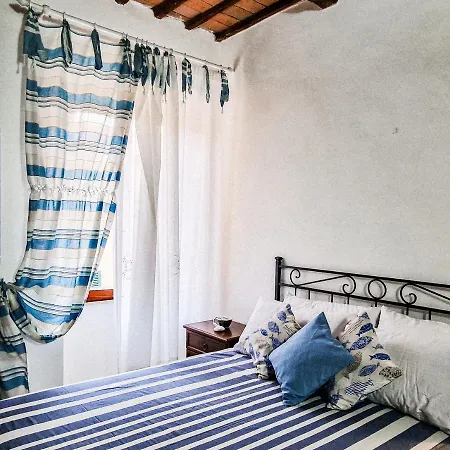 Casa Veronica Rio Marina